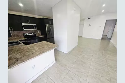 9319 NW 121 St #9319, Hialeah Gardens, FL 33018 - Photo 5
