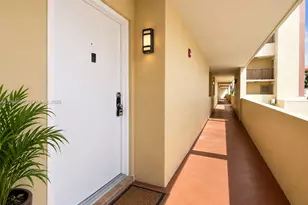 8850 Fontainebleau Blvd, Miami, FL 33172 - Photo 1
