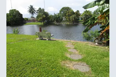 15 NW 204th St #17, Miami Gardens, FL 33169 - Photo 13