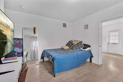 2395 NE 184th Ter, North Miami Beach, FL 33160 - Photo 27