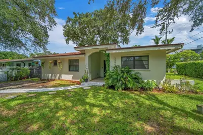 2395 NE 184th Ter, North Miami Beach, FL 33160 - Photo 29
