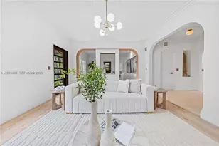 178 NE 45th St, Miami, FL 33137 - Photo 7