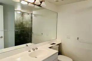 3640 Yacht Club Dr, Aventura, FL 33180 - Photo 15