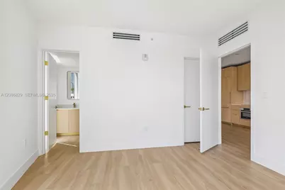 90 NE 32nd St #701, Miami, FL 33137 - Photo 13