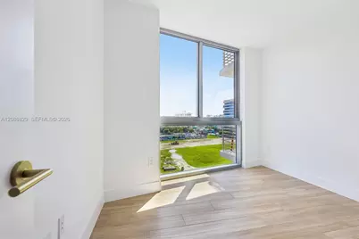 90 NE 32nd St #701, Miami, FL 33137 - Photo 25