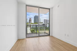 90 NE 32nd St, Miami, FL 33137 - Photo 15