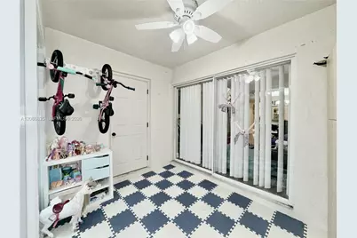 16 Key West Ct, Weston, FL 33326 - Photo 13