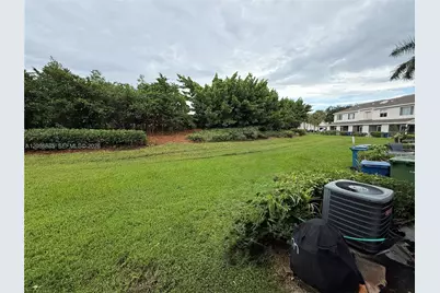 16 Key West Ct, Weston, FL 33326 - Photo 15