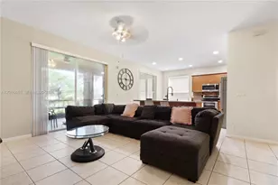19331 SW 15th St, Pembroke Pines, FL 33029 - Photo 25