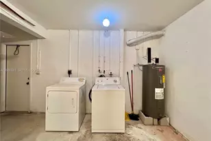 16505 SW 97th Terrace, Miami, FL 33196 - Photo 17
