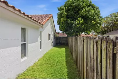 511 NW 104th Ave, Plantation, FL 33324 - Photo 51