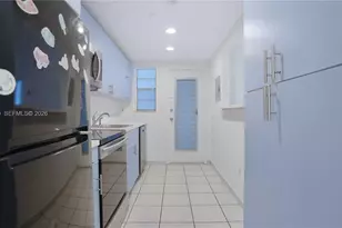 1340 Lincoln Rd, Miami Beach, FL 33139 - Photo 17