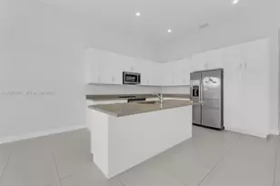 19447 SW 124th Ct, Miami, FL 33177 - Photo 7