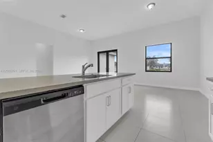 19447 SW 124th Ct, Miami, FL 33177 - Photo 13