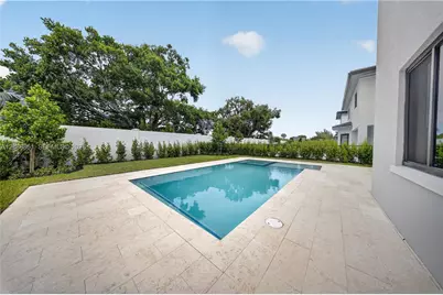 19638 NE 14th Ave #19638, Miami, FL 33179 - Photo 45