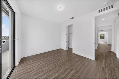 19638 NE 14th Ave #19638, Miami, FL 33179 - Photo 35