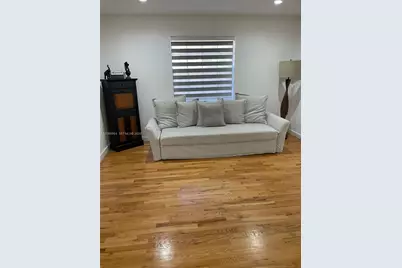 2375 NE 185th St, Miami, FL 33180 - Photo 5