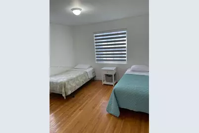2375 NE 185th St, Miami, FL 33180 - Photo 19