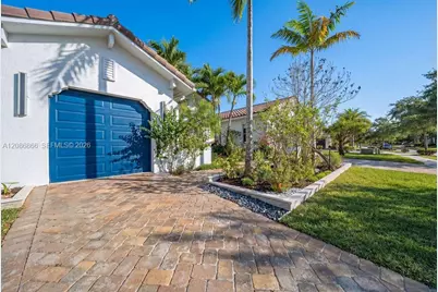 8055 NW 117th Way, Parkland, FL 33076 - Photo 17
