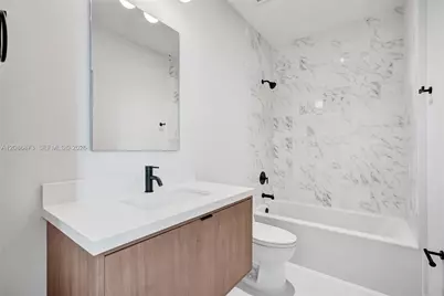 521 NE 61st St, Miami, FL 33137 - Photo 13