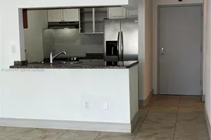 677 NE 24 Th, Miami, FL 33137 - Photo 5