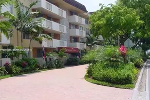 1800 Sans Souci Blvd, North Miami, FL 33181 - Photo 1