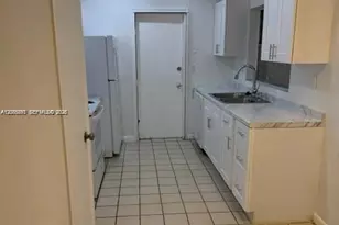 10565 SW 156th Ln, Miami, FL 33157 - Photo 3