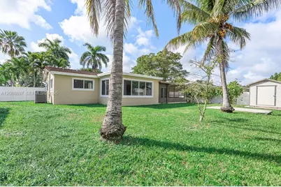 2475 NE 214th St, Aventura, FL 33180 - Photo 33
