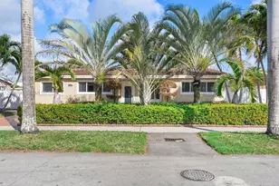 2475 NE 214th St, Aventura, FL 33180 - Photo 1