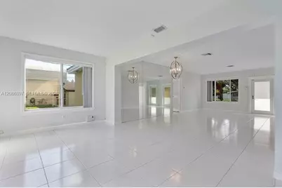 2475 NE 214th St, Aventura, FL 33180 - Photo 9