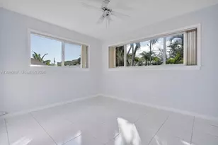 2475 NE 214th St, Aventura, FL 33180 - Photo 27