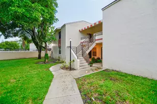 20220 NE 3rd Ct, Miami, FL 33179 - Photo 1