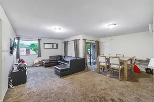 20220 NE 3rd Ct, Miami, FL 33179 - Photo 3