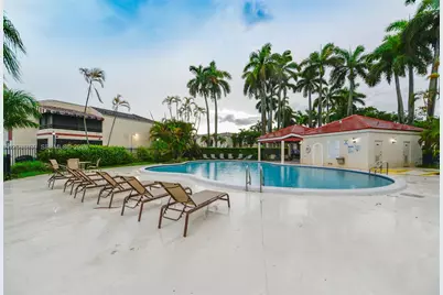 20220 NE 3rd Ct #2, Miami, FL 33179 - Photo 23