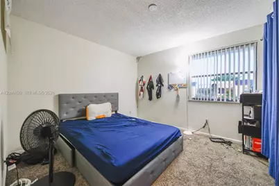 20220 NE 3rd Ct #2, Miami, FL 33179 - Photo 17