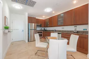 2301 Collins Ave, Miami Beach, FL 33139 - Photo 17