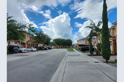 10831 SW 240th Ln, Homestead, FL 33032 - Photo 3