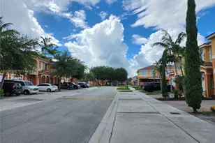 10831 SW 240 Ln, Homestead, FL 33032 - Photo 3