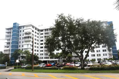 4200 Hillcrest Dr #618, Hollywood, FL 33021 - Photo 1