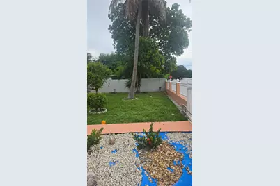 2911 NW 163rd St, Miami Gardens, FL 33054 - Photo 3