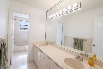 14203 SW 35th St, Miami, FL 33175 - Photo 23