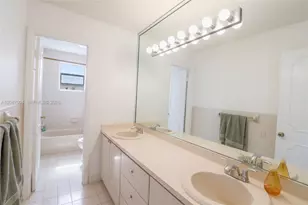14203 SW 35th St, Miami, FL 33175 - Photo 23