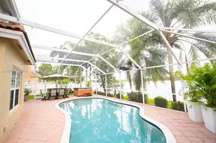 13832 NW 22nd St, Sunrise, FL 33323 - Photo 3