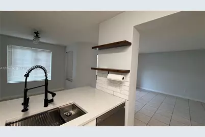 1174 Coral Club Dr #1174, Coral Springs, FL 33071 - Photo 11