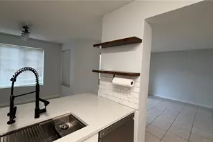 1174 Coral Club Dr, Coral Springs, FL 33071 - Photo 11