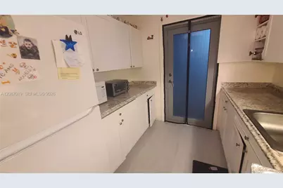 175 NE 203 Te #26, Miami Gardens, FL 33179 - Photo 5