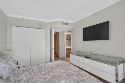 18671 Collins Ave #2501, Sunny Isles Beach, FL 33160 - Photo 23