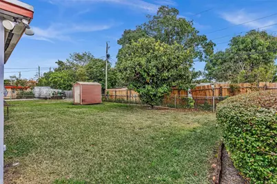 1824 NW 25th Ave, Fort Lauderdale, FL 33311 - Photo 21