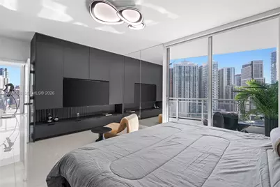 90 SW 3rd St #2204, Miami, FL 33130 - Photo 13