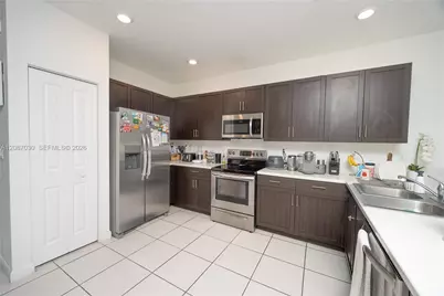 1231 SE 27th Ter #0, Homestead, FL 33035 - Photo 5